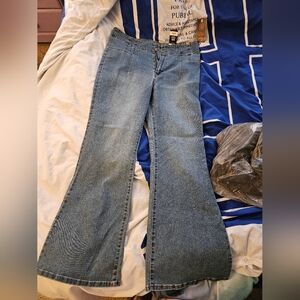 No boundaries plus size flare leg Womens Size 17 NWT